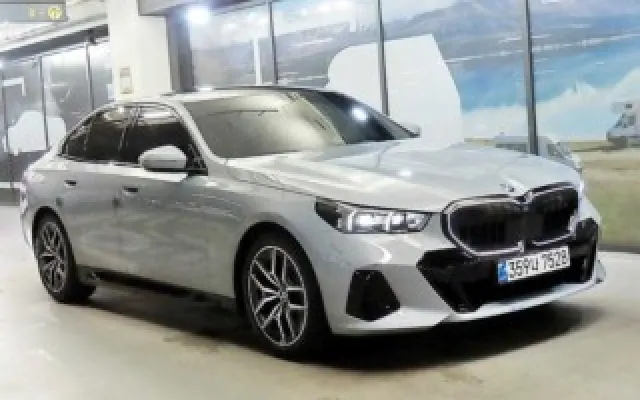 인천법원경매자동차 5시리즈 (G60) 520i 매물 사진 10 - 2025/12 9,332km