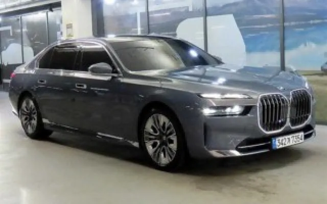 인천법원경매자동차 7시리즈 (G70) 740i sDrive 디자인퓨어 엑셀런스 매물 사진 12 - 2023/01 71,317km