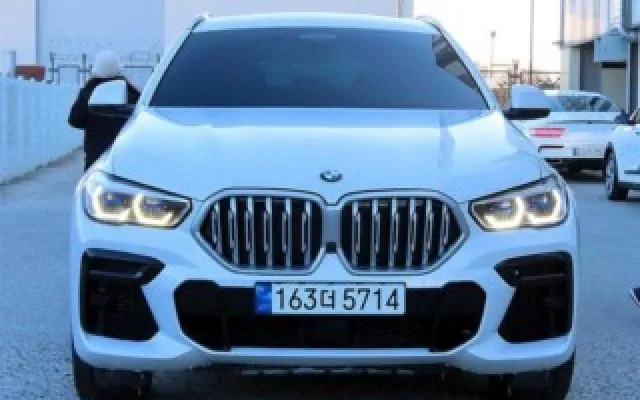 인천법원경매자동차 X6 (G06) xDrive 40i M 스포츠 매물 사진 1 - 2023/01 49,353km